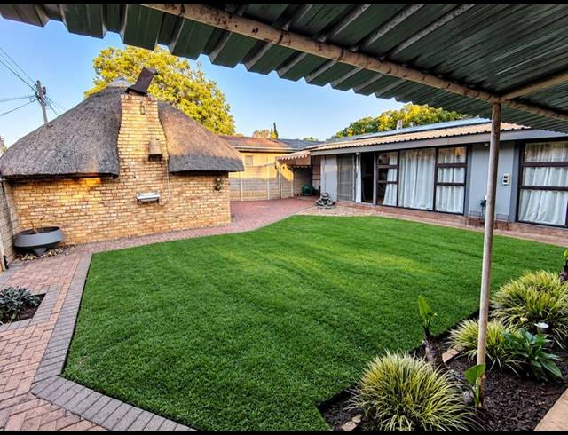 3 BEDROOM HOUSE FOR SALE IN SASOLBURG EXT 12